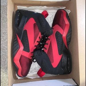 Jordan youth size 7